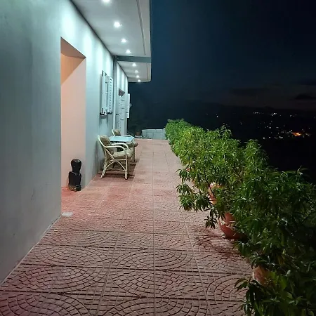 Panorama *